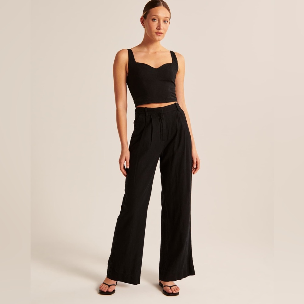 A&F - Linen-Blend Tailored Wide Leg Pant